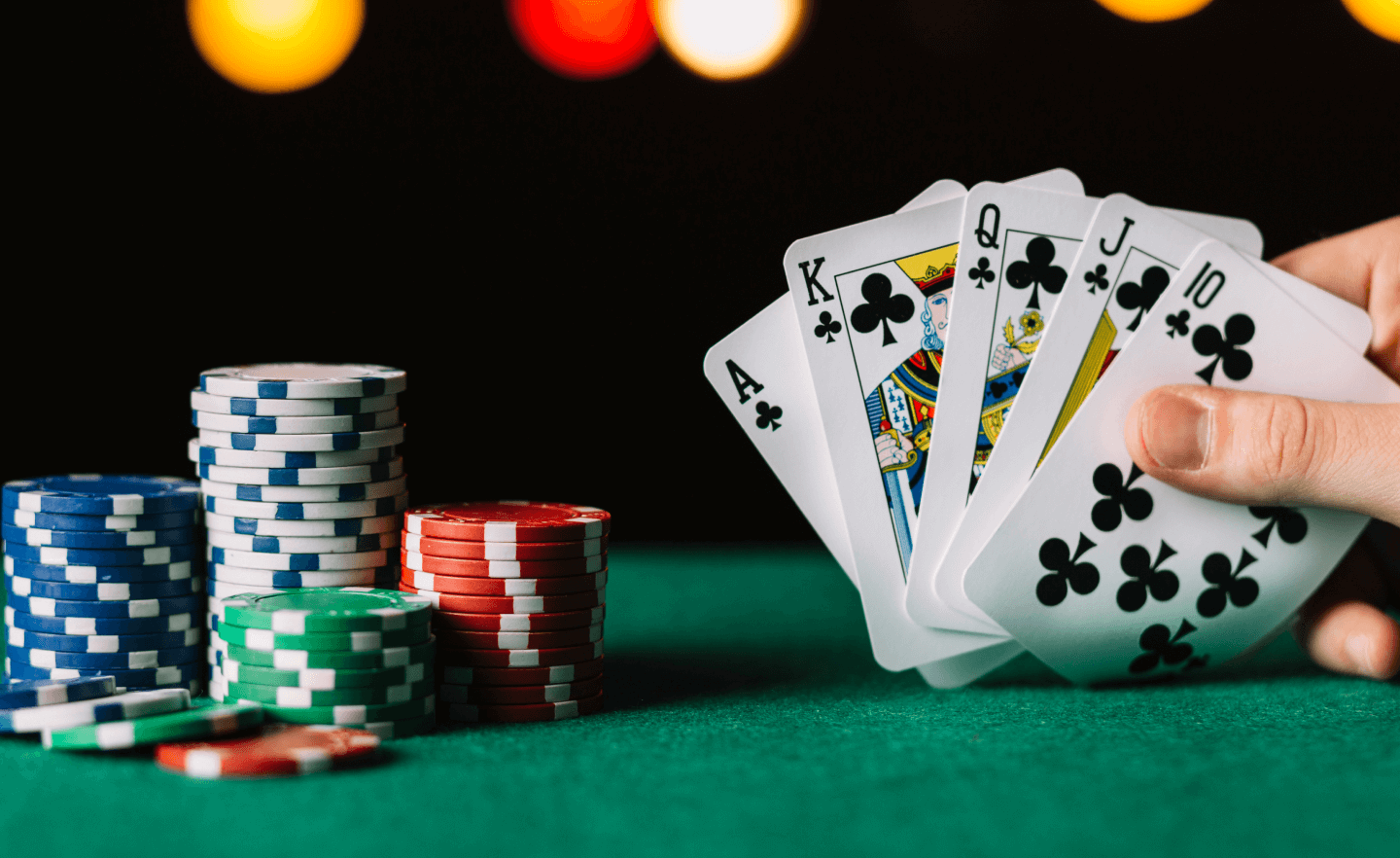 Como jogar poker em 8 passos simples