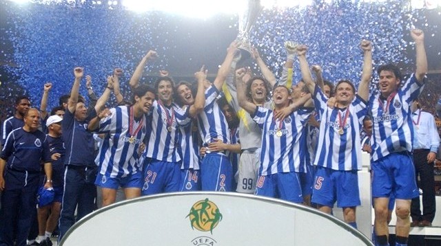Vitória do Porto na final da Taça UEFA 2002/2003